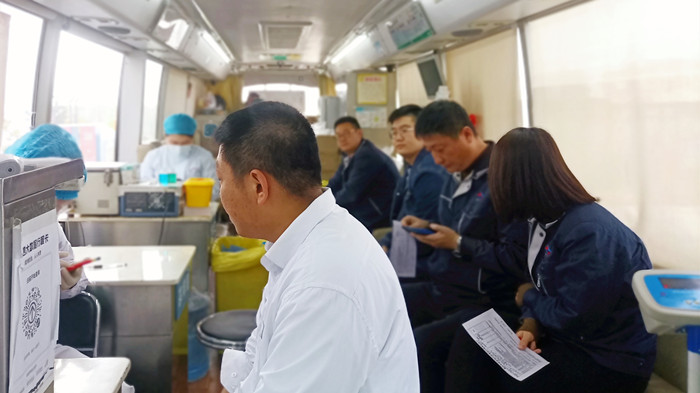 沈陽(yáng)航空產(chǎn)業(yè)集團(tuán)組織員工開展“獻(xiàn)熱血、踐初心”無(wú)償獻(xiàn)血活動(dòng)